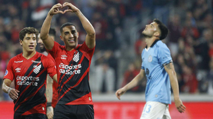 Athletico-PR venceu o jogo de ida por 2 a 1 na Ligga Arena