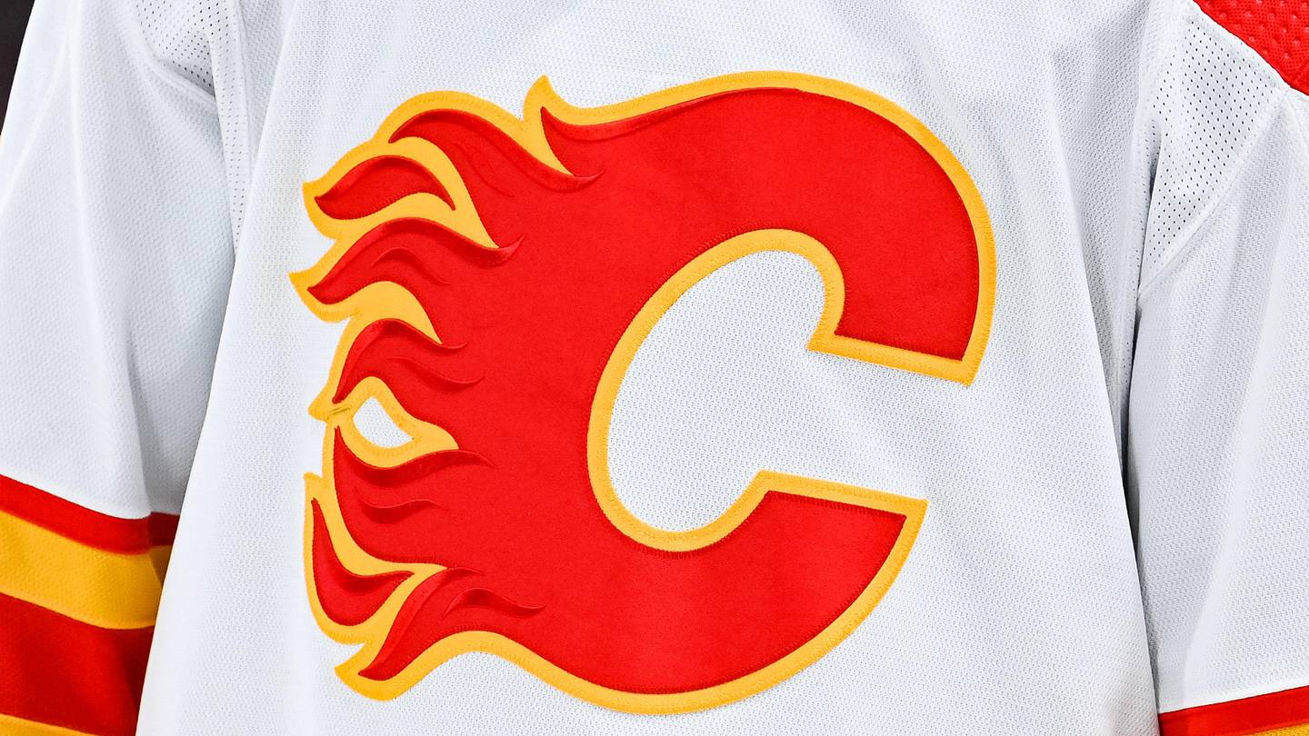 Calgary Flames 2026 NHL Draft Profile: Carson Carels