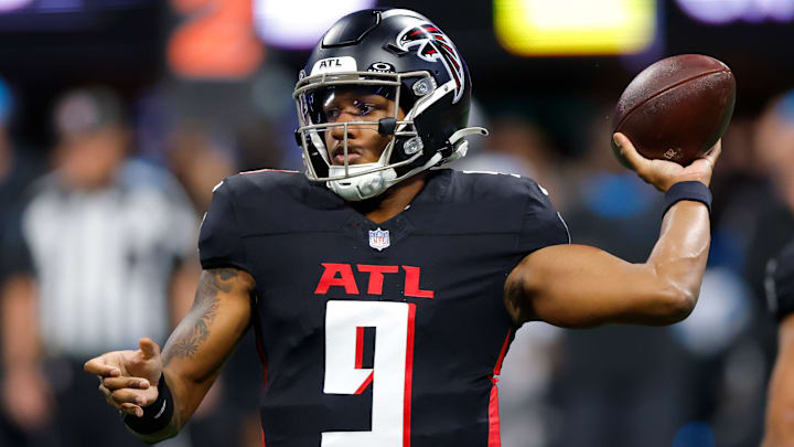 Carolina Panthers v Atlanta Falcons