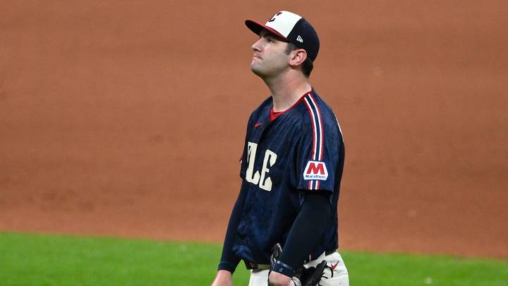 Aug 14, 2026; Cleveland, Ohio, USA; Cleveland Guardians starting pitcher Gavin Williams (32) reacts after giving up a home run in the fourth inning against the San Diego Padres at Progressive Field. Mandatory Credit: David Richard-Imagn Images Aug 14, 2026; Cleveland, Ohio, USA; Cleveland Guardians starting pitcher Gavin Williams (32) reacts after giving up a home run in the fourth inning against the San Diego Padres at Progressive Field. Mandatory Credit: David Richard-Imagn Images