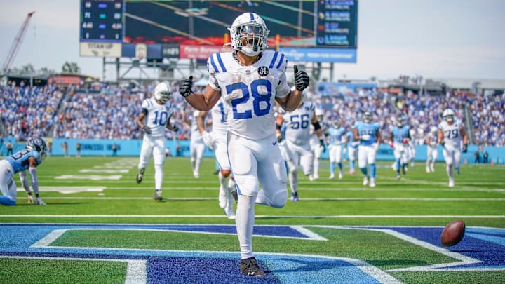 Indianapolis Colts running back Jonathan Taylor (28) celebrates a touchdown during the third quarter against the Tennessee Titans at Nissan Stadium in Nashville, Tenn., Sunday, Sept. 21, 2025.