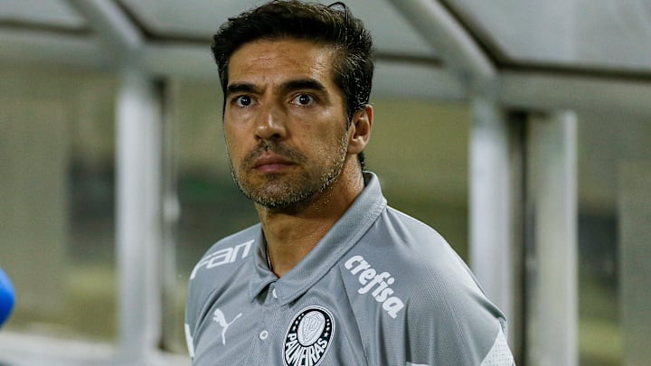 Português lembrou seguidas lesões de atletas Português lembrou seguidas lesões de atletas