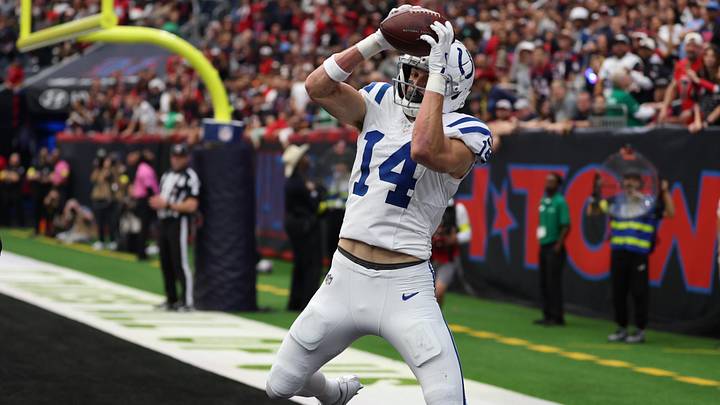 Indianapolis Colts wide receiver Alec Pierce (14) catches a touchdown pass against the Houston Texans during the first half at NRG Stadium. Mandatory Credit: Thomas Shea-Imagn Images