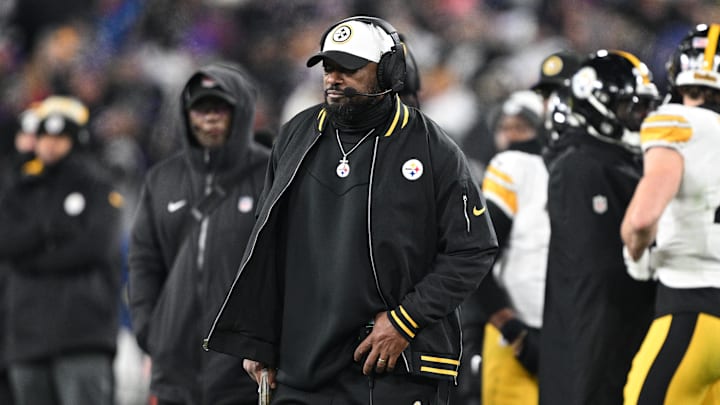 Steelers coach Mike Tomlin looks on in the third quarter against the Baltimore Ravens in an AFC wild card game, a 28-14 Pittsburgh loss.