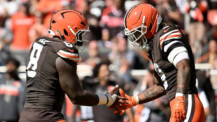 Cleveland Browns defensive end Jared Verse, left, and safety Grant Delpit