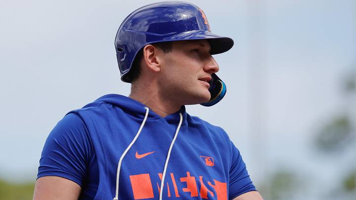 Enough time has gone by. The Mets need a shakeup at catcher before it's too late. Enough time has gone by. The Mets need a shakeup at catcher before it's too late.