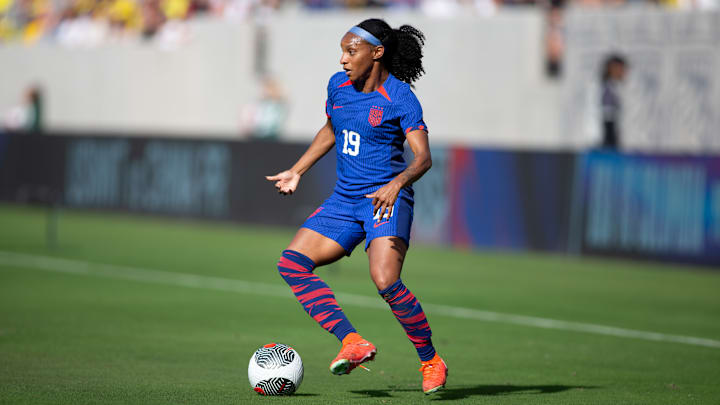 Crystal Dunn