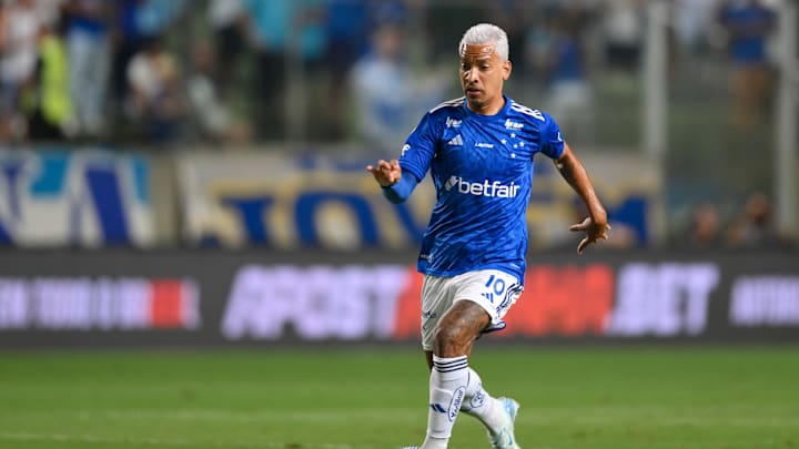 Cruzeiro v Flamengo -  Brasileirão 2024