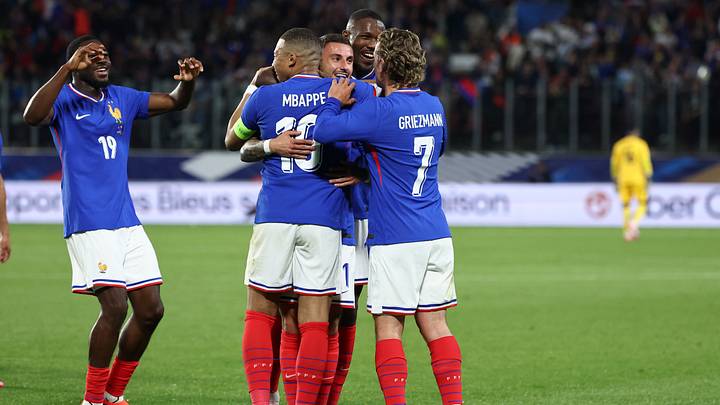 Jonathan Clauss, Kylian Mbappe, Antoine Griezmann