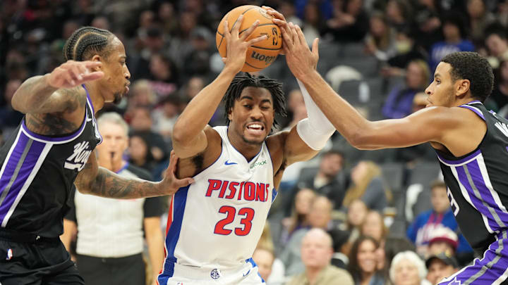 Dec 26, 2024; Sacramento, California, USA; Detroit Pistons guard Jaden Ivey (23) drives in against the Sacramento Kings during the second quarter at Golden 1 Center. Mandatory Credit: Kelley L Cox-Imagn Images