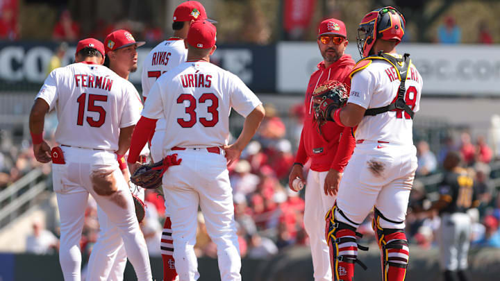Mar 1, 2026; Jupiter, Florida, USA; St. Louis Cardinals manager Oliver Marmol (37) speaks to catcher Ivan Herrera (48) during a pitching change against the Pittsburgh Pirates during the third inning at Roger Dean Chevrolet Stadium. Mandatory Credit: Sam Navarro-Imagn Images Mar 1, 2026; Jupiter, Florida, USA; St. Louis Cardinals manager Oliver Marmol (37) speaks to catcher Ivan Herrera (48) during a pitching change against the Pittsburgh Pirates during the third inning at Roger Dean Chevrolet Stadium. Mandatory Credit: Sam Navarro-Imagn Images