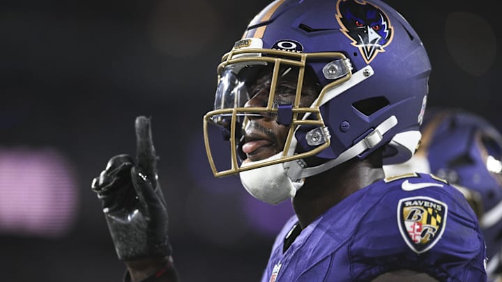 Nov 7, 2024; Baltimore, Maryland, USA; Baltimore Ravens cornerback Brandon Stephens (21) reacts after breaking cup a pass during the second half against the Cincinnati Bengals at M&T Bank Stadium. Mandatory Credit: Tommy Gilligan-Imagn Images Nov 7, 2024; Baltimore, Maryland, USA; Baltimore Ravens cornerback Brandon Stephens (21) reacts after breaking cup a pass during the second half against the Cincinnati Bengals at M&T Bank Stadium. Mandatory Credit: Tommy Gilligan-Imagn Images