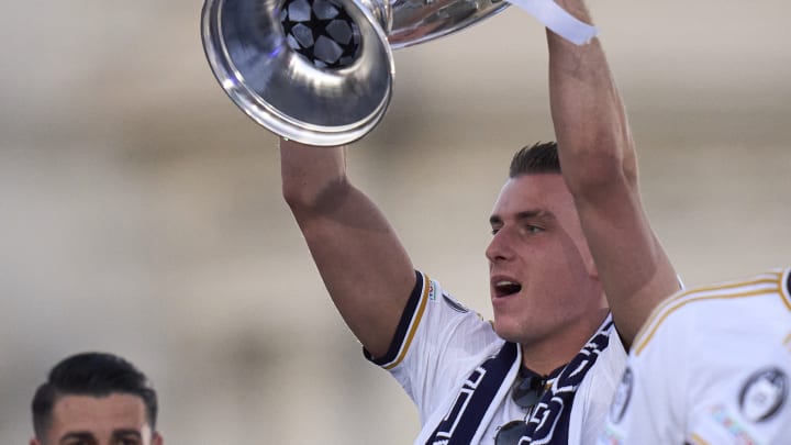 Real Madrid UEFA Champions League Trophy Parade Real Madrid UEFA Champions League Trophy Parade