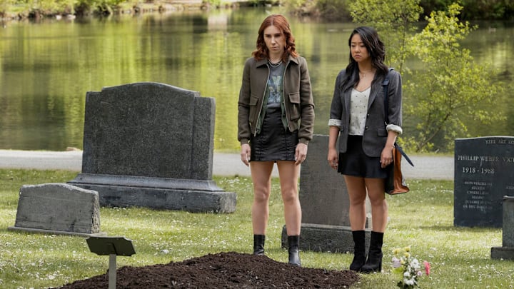LAID -- FB to the T Episode 102 -- Pictured: (l-r) Zosia Mamet as AJ, Stephanie Hsu as Ruby -- (Photo by: James Dittiger/PEACOCK)