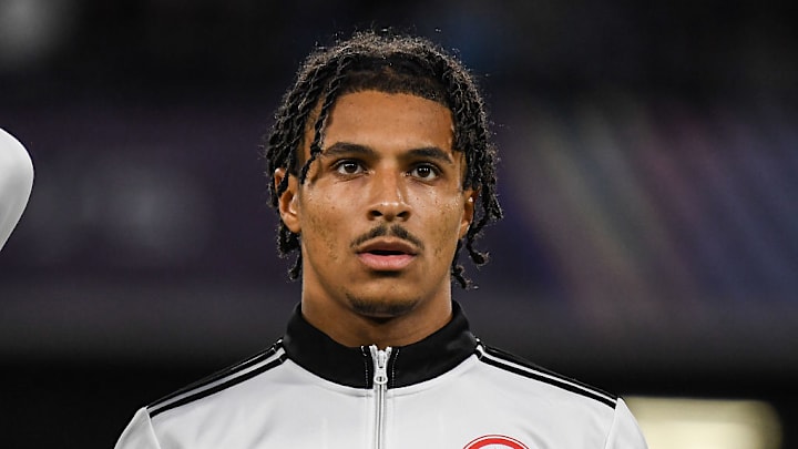 Arsenal are considering a move for 20-year-old Jean-Mattéo Bahoya.