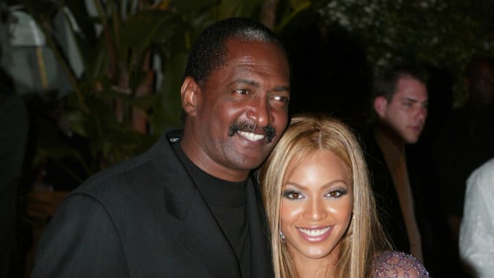 Beyonce and Mathew Knowles at the 44th GRAMMY Awards