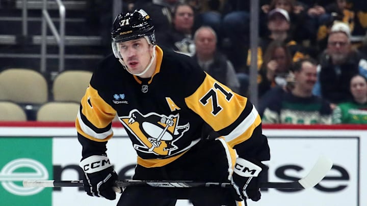 Dec 23, 2024; Pittsburgh, Pennsylvania, USA;  Pittsburgh Penguins center Evgeni Malkin (71) prepares to take a face-off against the Philadelphia Flyers during the third period at PPG Paints Arena. Mandatory Credit: Charles LeClaire-Imagn Images