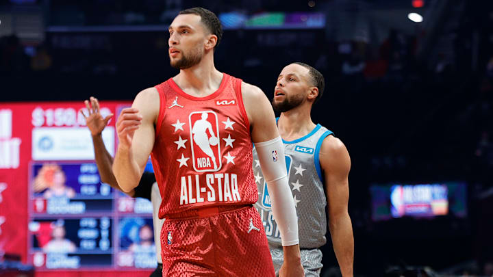 No se descarta que Zach LaVine termine jugando en los Warriors de Stephen Curry esta temporada 