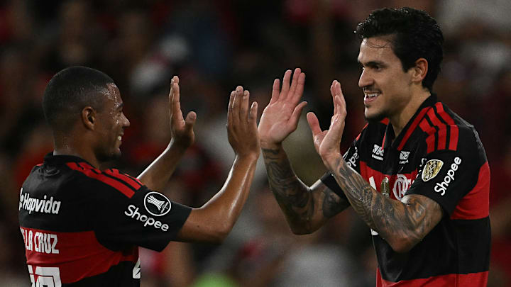 Pedro saiu do banco e fez gol na Libertadores