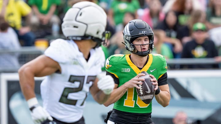 Luke Moga threw for 112 yards and a touchdown in the Oregon Spring Game. He keeps showing improvement and a dogged work ethic to go with his 10.5 speed.