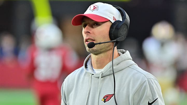 Jan 5, 2025; Glendale, Arizona, USA;  Arizona Cardinals head coach Jonathan Gannon looks on in the second half against the San Francisco 49ers at State Farm Stadium. Mandatory Credit: Matt Kartozian-Imagn Images