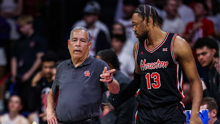 The Houston Cougars may have secured a No. 1 seed, but are among the top teams in danger of not making the second weekend.