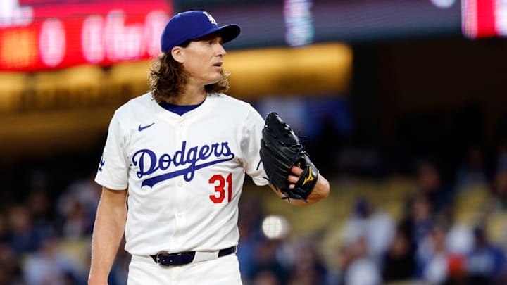San Francisco Giants v Los Angeles Dodgers