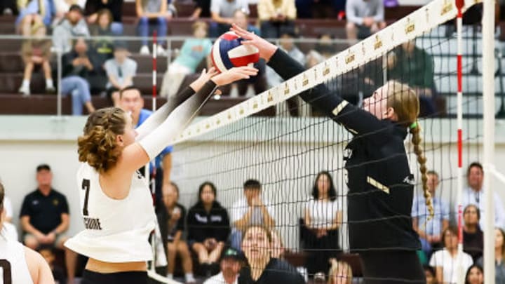 Oregon high school volleyball boasts several standout middle blockers in 2024.