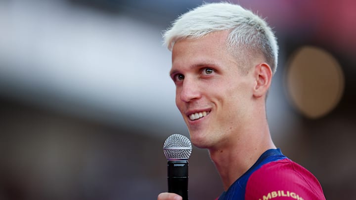 Dani Olmo wurde beim FC Barcelona vorgestellt