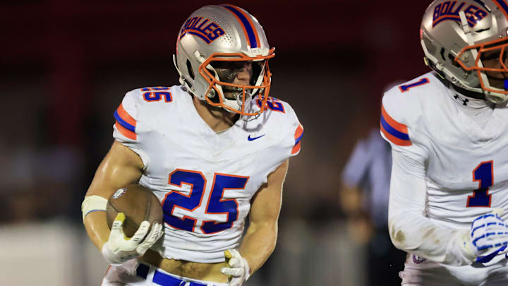 Bolles' Xander Edwards (25), a 6-foot-2, 215-pound sophomore, set Florida's record for rushing touchdowns in a game with eight on Friday night in a blowout win over Baldwin. Edwards broke former Yulee star Derrick Henry's record of six rushing TDs.