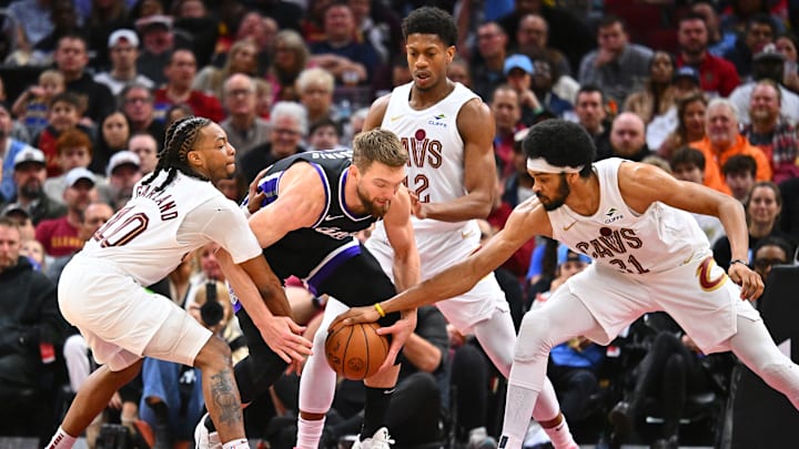 Sacramento Kings v Cleveland Cavaliers