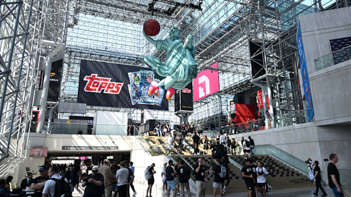 Crowds entering Fanatics Fest NYC 2025 at Javits Center in New York City.
