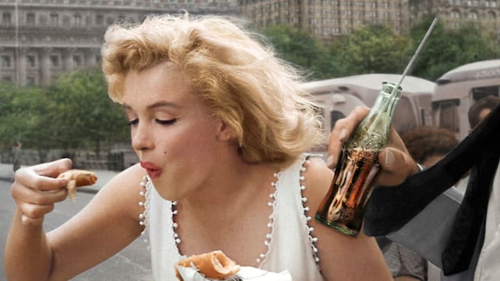 Coca-Cola Foodmarks, Marilyn Monroe with Coke and a hot dog