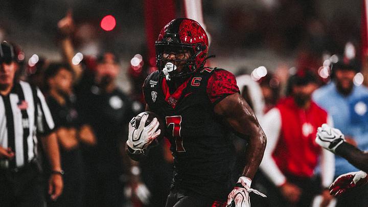 San Diego State Aztecs running back Lucky Sutton (7).