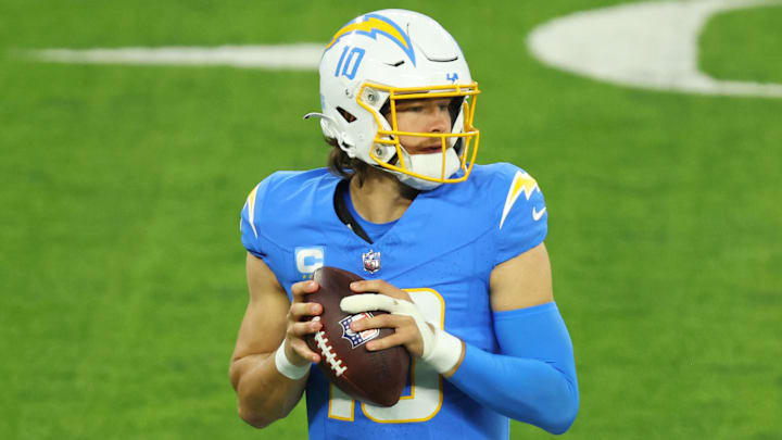 Chicago Bears v Los Angeles Chargers