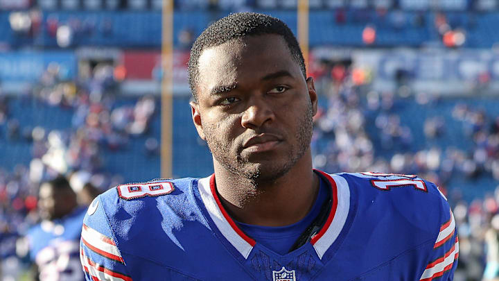 Tennessee Titans v Buffalo Bills