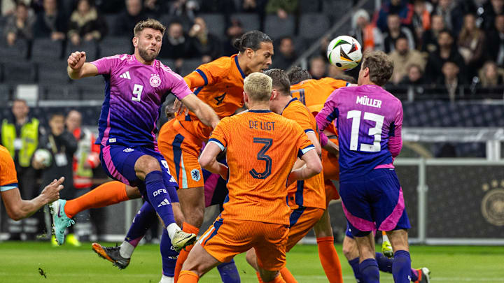 Füllkrug bei seinem Siegtreffer Füllkrug bei seinem Siegtreffer