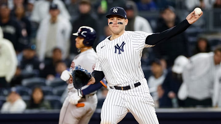 Anthony Rizzo regresó a jugar con los Yankees de Nueva York luego de firmar un contrato por dos temporadas