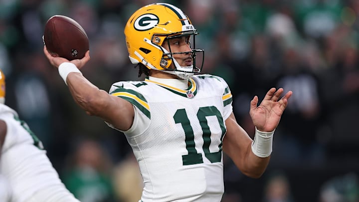 Green Bay Packers quarterback Jordan Love (10) drops back to pass against the Philadelphia Eagles during the first quarter in the NFC Wild Card game at Lincoln Financial Field.