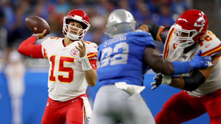 Who is playing Thursday Night Football tonight how to watch live