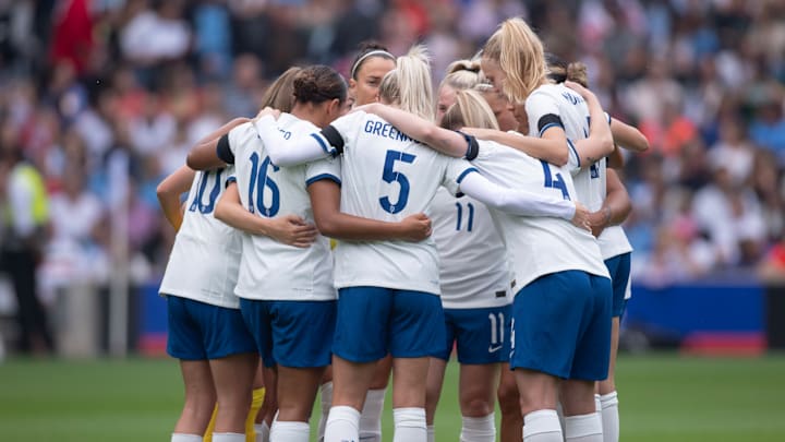 Die Lionesses greifen ein