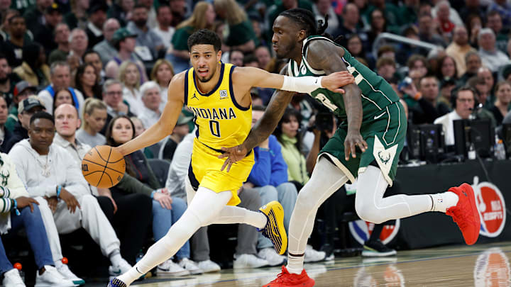 Indiana Pacers v Milwaukee Bucks - Game Three