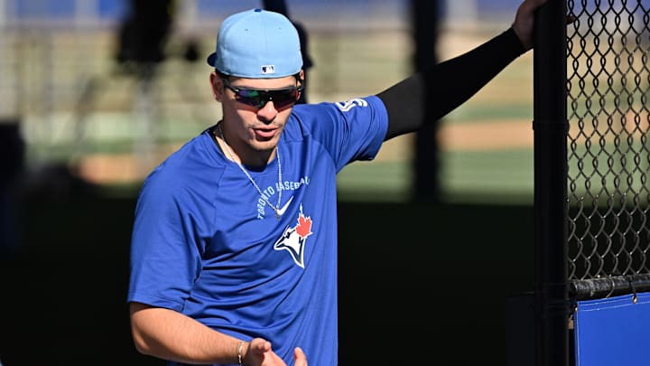 Toronto Blue Jays ascendió al catcher Brandon Valenzuela a MLB Toronto Blue Jays ascendió al catcher Brandon Valenzuela a MLB