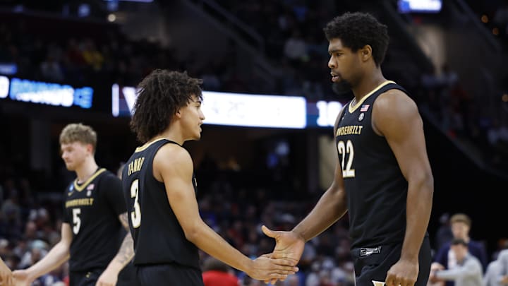 Jaylen Carey, brother of Duke basketball product Vernon Carey Jr. Jaylen Carey, brother of Duke basketball product Vernon Carey Jr.