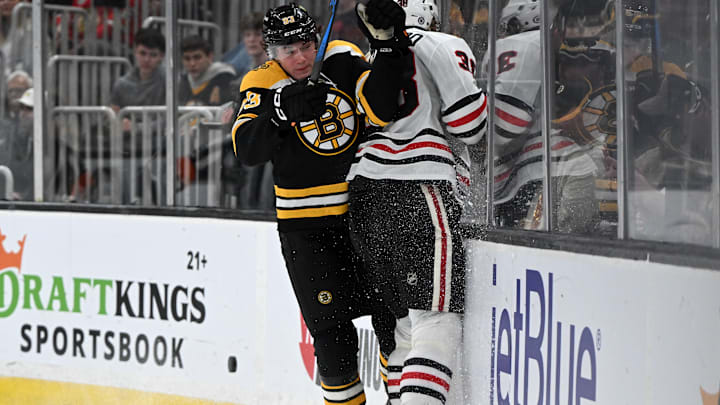 Chicago Blackhawks v Boston Bruins