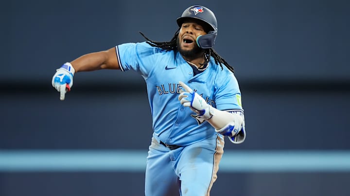 Cleveland estaría tras el inicialista de Toronto Vladimir Guerrero Jr.