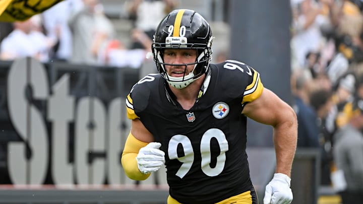 Oct 12, 2025; Pittsburgh, Pennsylvania, USA; Pittsburgh Steelers outside linebacker T.J. Watt (90) takes the field for a game against the Cleveland Browns at Acrisure Stadium. Mandatory Credit: Barry Reeger-Imagn Images Oct 12, 2025; Pittsburgh, Pennsylvania, USA; Pittsburgh Steelers outside linebacker T.J. Watt (90) takes the field for a game against the Cleveland Browns at Acrisure Stadium. Mandatory Credit: Barry Reeger-Imagn Images