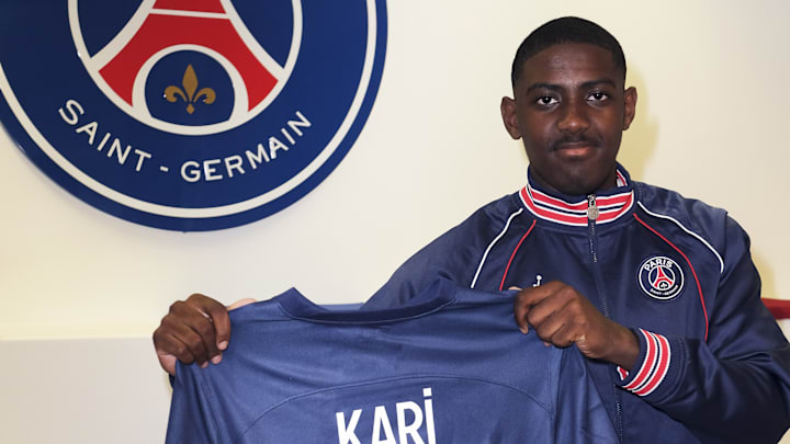 PSG Players Signature And Contract Extension –At La Factory In Boulogne
