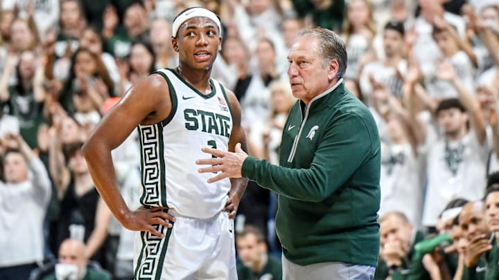 Michigan State's coach Tom Izzo, right, talks with Jeremy Fears Jr. during the first half against Colgate on Monday, Nov. 3, 2025, at the Breslin Center in East Lansing. Michigan State's coach Tom Izzo, right, talks with Jeremy Fears Jr. during the first half against Colgate on Monday, Nov. 3, 2025, at the Breslin Center in East Lansing.