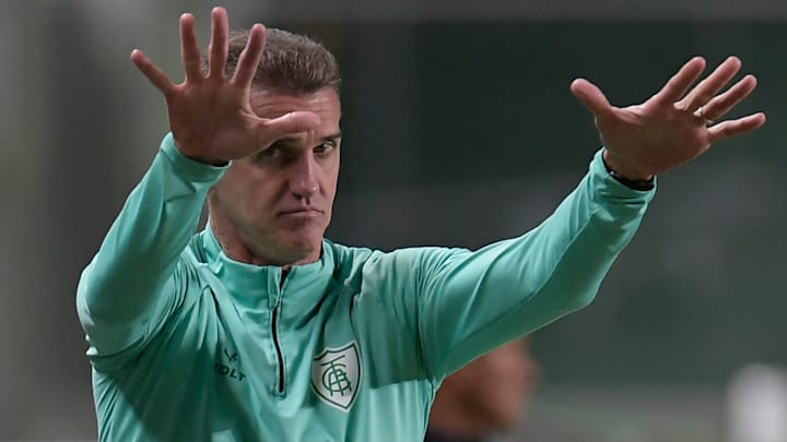 Time de Vagner Mancini venceu apenas três dos últimos 10 jogos Time de Vagner Mancini venceu apenas três dos últimos 10 jogos